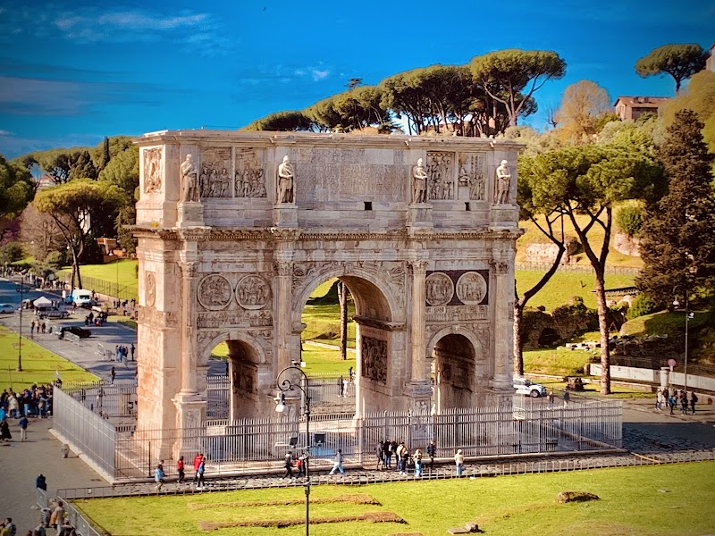 Arch of Constantine - Arch of Constantine P.za del Colosseo, 00184 Roma RM, Italy