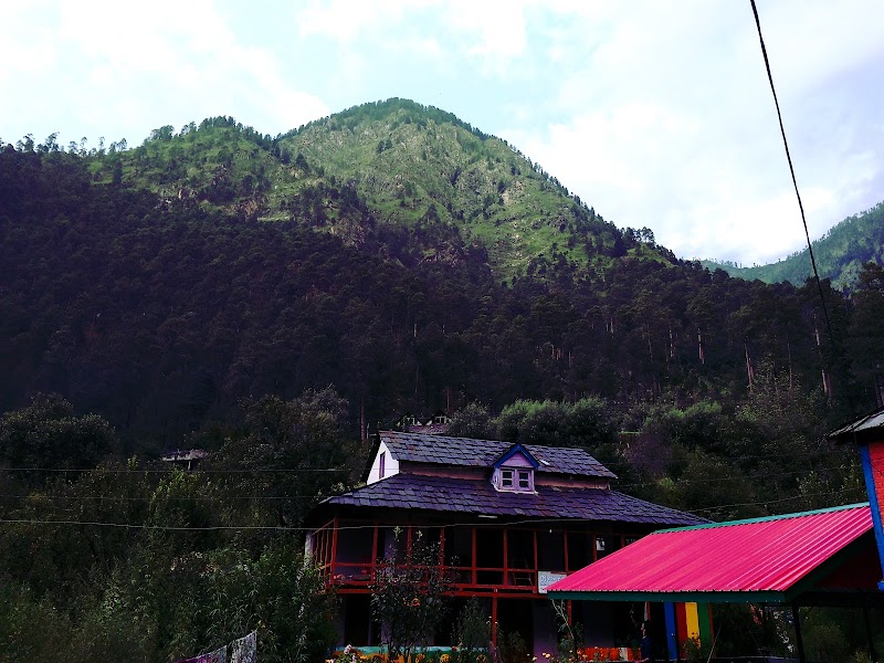 Secret Garden Inn - Secret Garden Inn, 276V+5HW, Kullu, Himachal Pradesh 175105, India