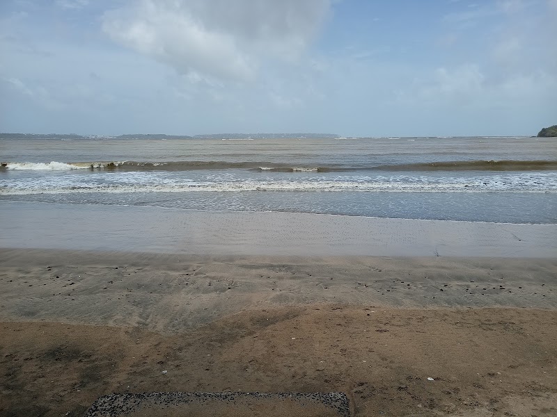 Bambolim Beach - Bambolim Beach, CVX2+RQR, Bambolim, Goa 403206, India