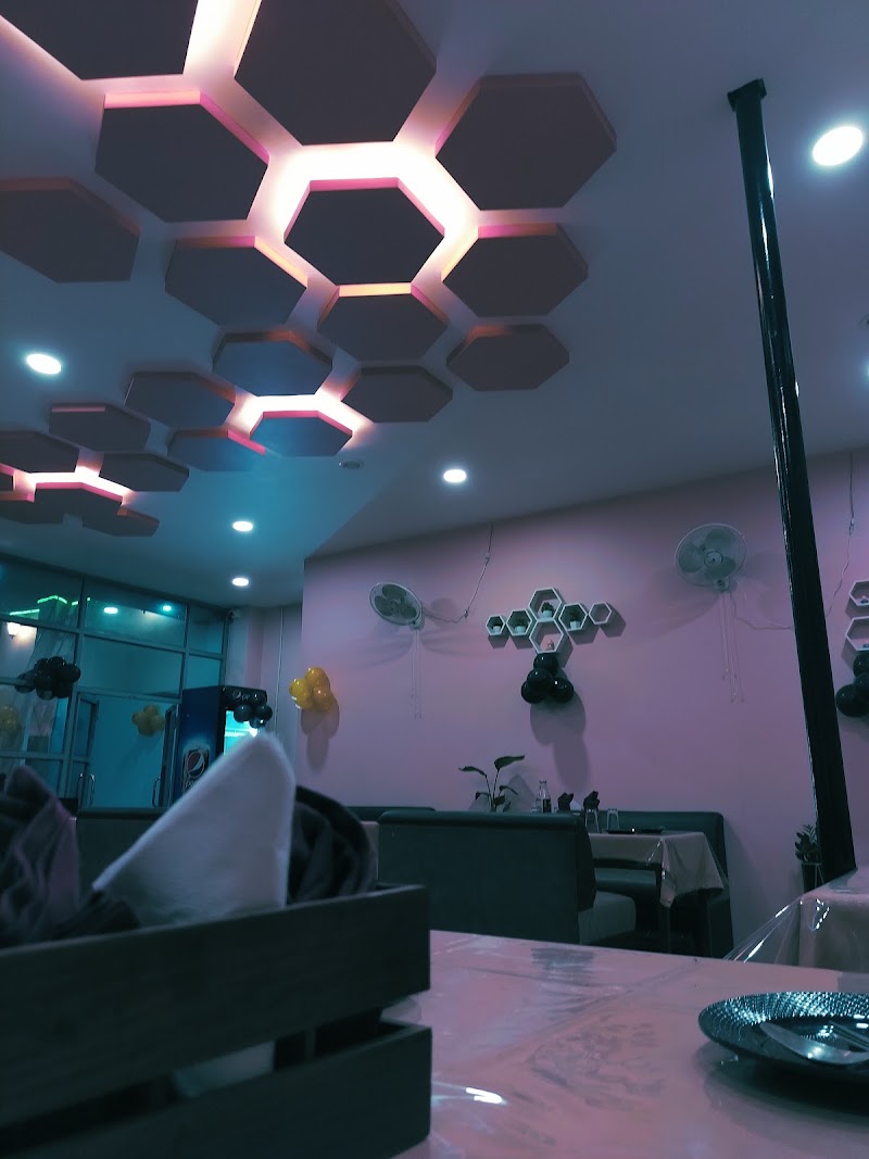 The Porch Cafe & Restaurant - The Porch Cafe & Restaurant Rooftop Area, Hotel The Pride, 267, Rajeev Gandhi Nagar, Instrumentation Limited Colony, Kota, Rajasthan 324005, India
