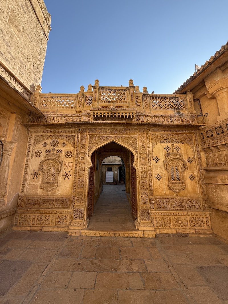 Badal mahal - Badal mahal, WW85+9XP, Gandhi Chowk Rd, Sadar Bazar, Jaisalmer, Kishan Ghat, Rajasthan 345001, India