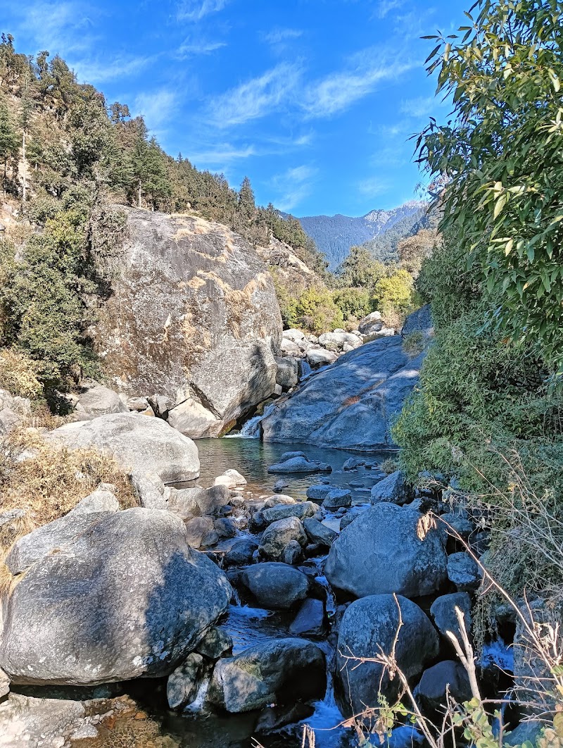 Churdhar - Churdhar, RFC2+XPW, Churdhar, Himachal Pradesh 173104, India