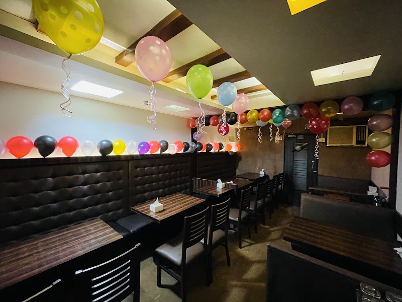 Shree Laxmi Vilas Family Restaurant - Shree Laxmi Vilas Family Restaurant Hera niwas, Daftary Road, Malad, Pushpa Park, Malad East, Mumbai, Maharashtra 400097, India