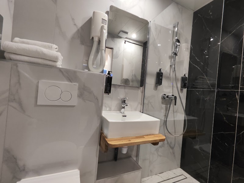 Le 55 Montparnasse Hôtel - Le 55 Montparnasse Hôtel 55 Rue de Plaisance, 75014 Paris, France