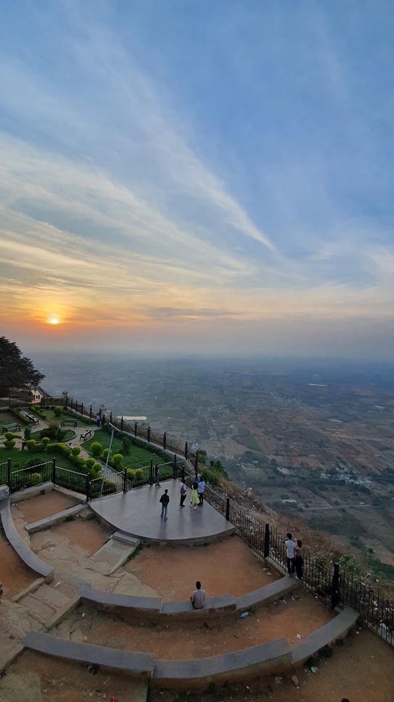Nandi Hills Sunrise View point - Nandi Hills Sunrise View point 9M9M+FR5, Nandi Hills, Karnataka 562103, India