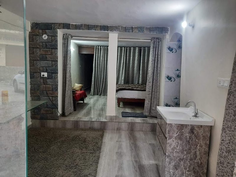 Sariyatal Apartment - Sariyatal Apartment, Kaladhungi Road, Nainital, Smanora Range, Uttarakhand 263001, India
