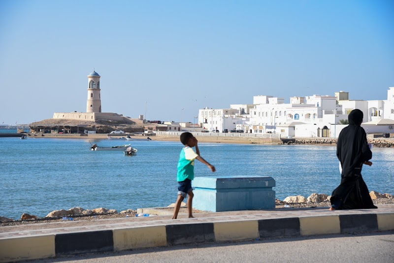 Al Ayjah Lighthouse - Al Ayjah Lighthouse, HG9Q+HVW Al Ayjah Lighthouse, Sur, Oman