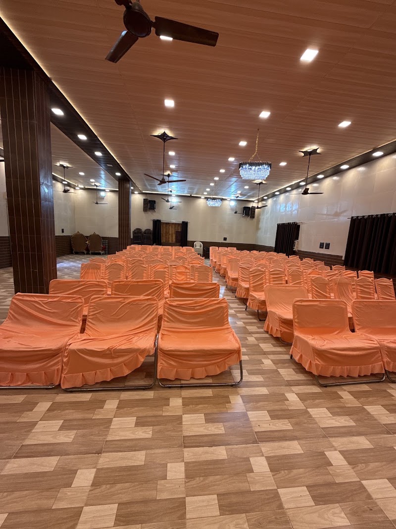 Hotel Rawat Palace - Hotel Rawat Palace, Nr Somnath Chauraha, Agra Rd, Ganga Vihar Colony, Somnath Colony, Dausa, Rajasthan 303303, India