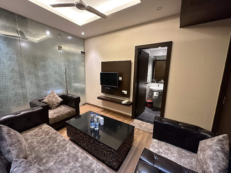 Atharva Hotel & Resort - Atharva Hotel & Resort 5QC7+V64 Mahakal, Harsiddhi bypass road, near Jantar Mantar, Jaisinghpura, Ujjain, Madhya Pradesh 456010, India
