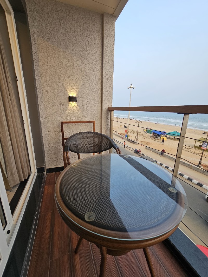 Hotel Sonar Bangla Puri - Hotel Sonar Bangla Puri New Marine Drive Rd, Baliapanda Housing Board Colony, Puri, Odisha 752001, India