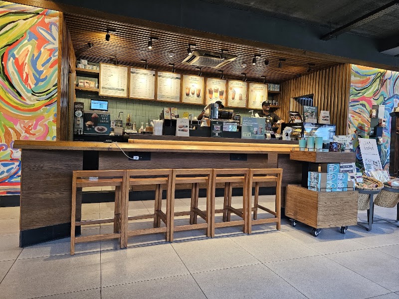 Starbucks - Starbucks Ground Floor, Indiqube Lakeside, Plot No 80/2, Hobli, Green Glen Layout, Bellandur, Varthur, Bengaluru, Karnataka 560103, India