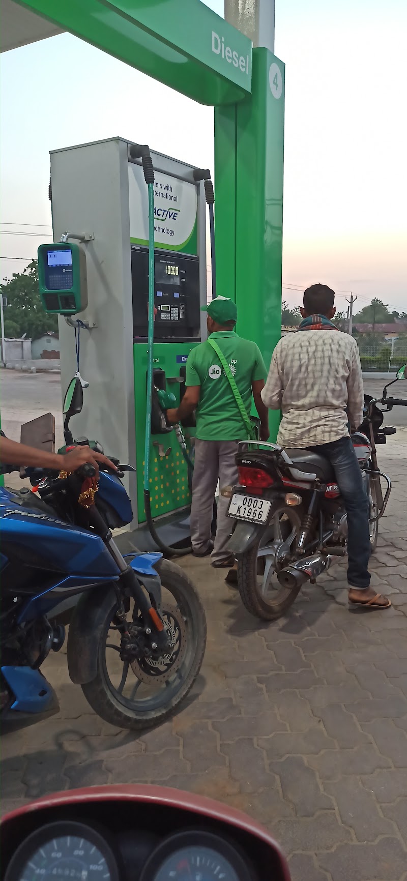Jio-bp - Jio-bp, Plot No.875A, Khata No.4,, Kantabanjhi(Ga, Kantabanji, Dhamandanga, Odisha 767039, India