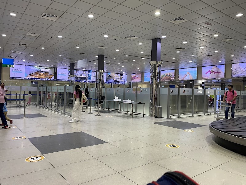 Ras Al Khaimah International Airport - Ras Al Khaimah International Airport, Ras Al-Khaimah - Al Mathloothah - Ras Al Khaimah - United Arab Emirates