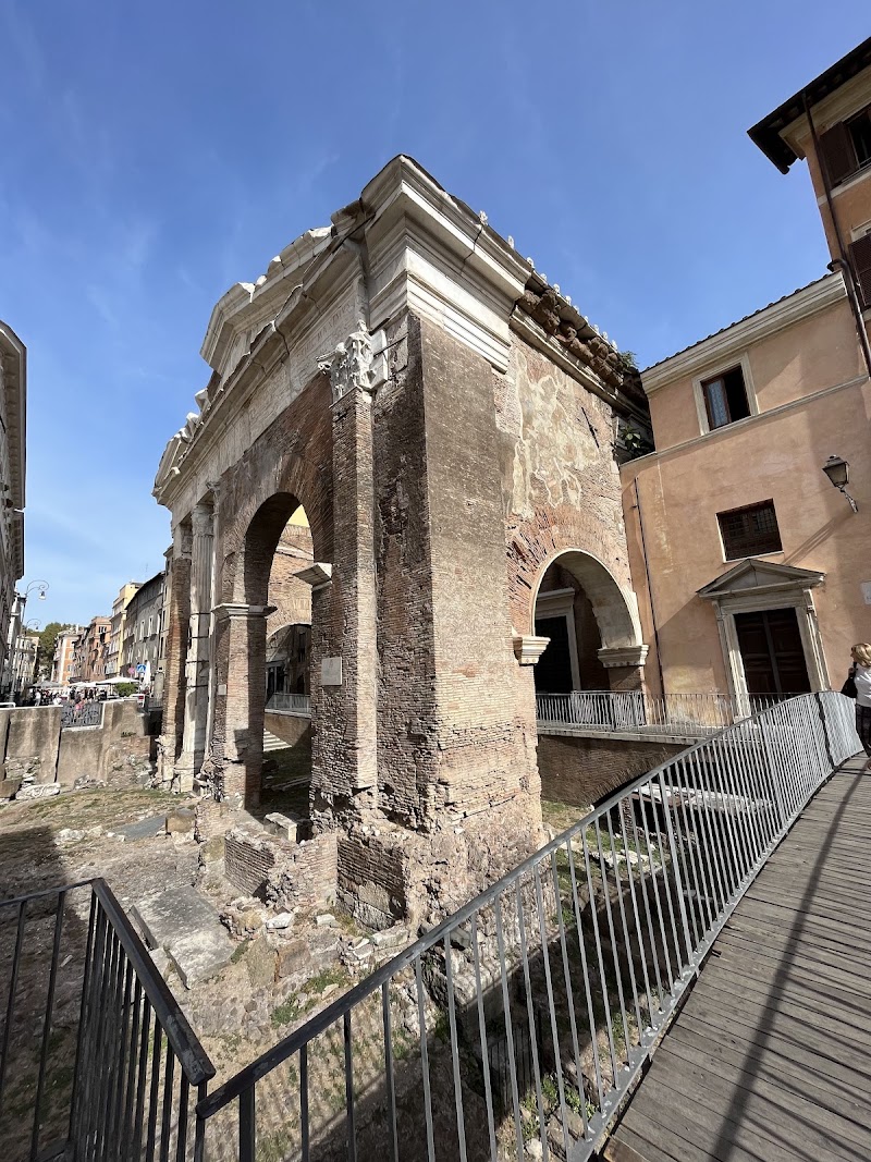 Portico of Octavia - Portico of Octavia, Via del Portico d'Ottavia, 29, 00186 Roma RM, Italy