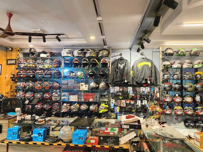 Bikerz Mode – Helmets & Riding Gears | Bike Accessories in Bangalore - Bikerz Mode – Helmets & Riding Gears | Bike Accessories in Bangalore #41/30,basement& ground floor ,2nd cross, ibalur,sarjapur road, Ibbaluru, Bellandur, Bengaluru, Karnataka 560102, India