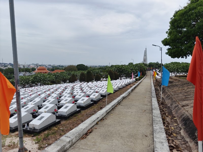 Phu Quoc Martyrs Cemetery - Phu Quoc Martyrs Cemetery, 6XJ9+JR4, Phu Quoc, An Giang, Vietnam