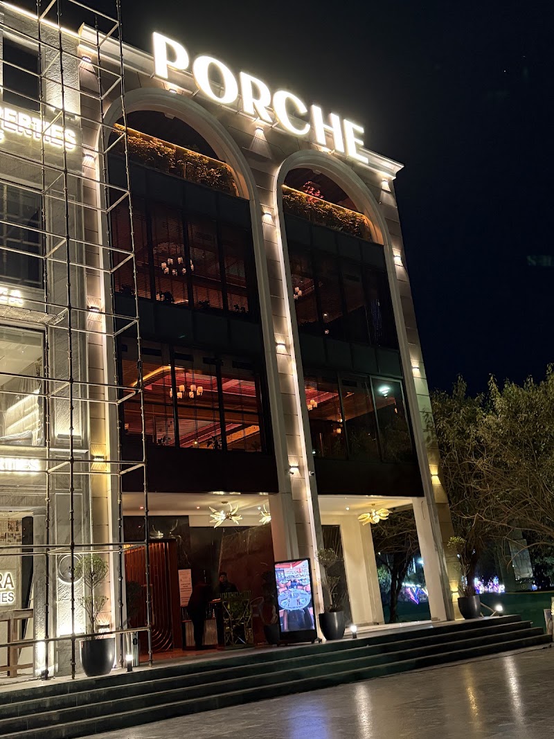 Porche - Brewery, Cocktail Bar & Kitchen - Porche - Brewery, Cocktail Bar & Kitchen Porche ,Golf Avenue, first Floor Sco No 1-2, Huda Sco , on Sunset Blvd, Golf Course Rd, Sector 42, Gurugram, Haryana 122009, India