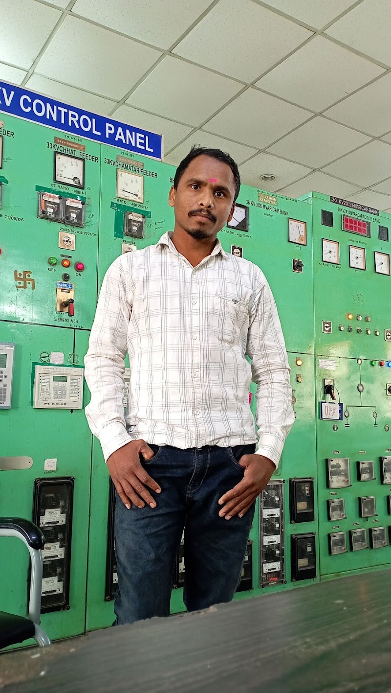 132/33kv Substion Dmt - 132/33kv Substion Dmt, MF8V+WHG, Chitod, Chhattisgarh 491227, India