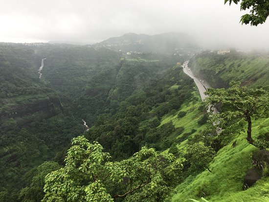Khandala Ghat View Point - Khandala Ghat View Point NH 48, Tiger Valley, Khandala, Lonavala, Maharashtra 410301, India