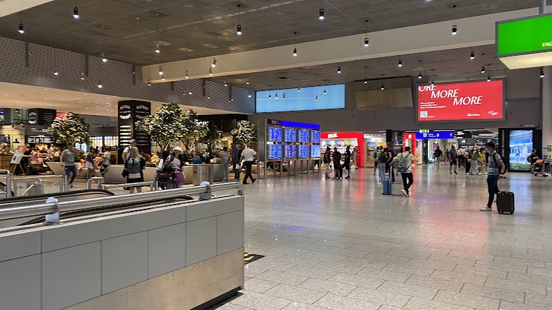 Frankfurt Airport - Frankfurt Airport 60547 Frankfurt am Main, Germany