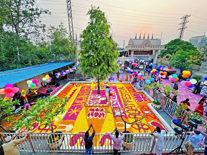 ISKCON Sri Sri Radha Damodar Mandir, Badshahpur, Gurugram - ISKCON Sri Sri Radha Damodar Mandir, Badshahpur, Gurugram ISKCON Gurgaon, Sector 67, Gurugram, Haryana 122101, India