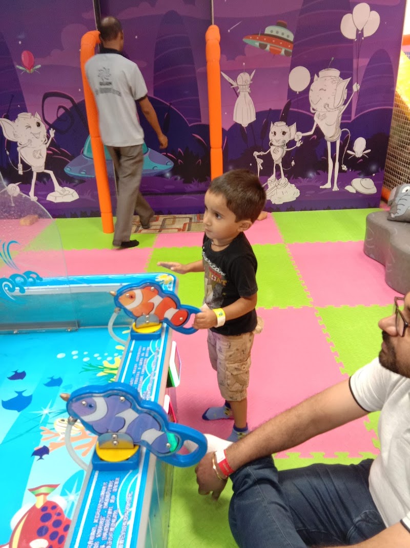 Xeno's Play Space Ghatkopar - Xeno's Play Space Ghatkopar 5th Floor, Neelyog Square, opposite Ghatkopar Railway Station, Shival Nagar, Saibaba Nagar, Pant Nagar, Ghatkopar East, Mumbai, Maharashtra 400077, India