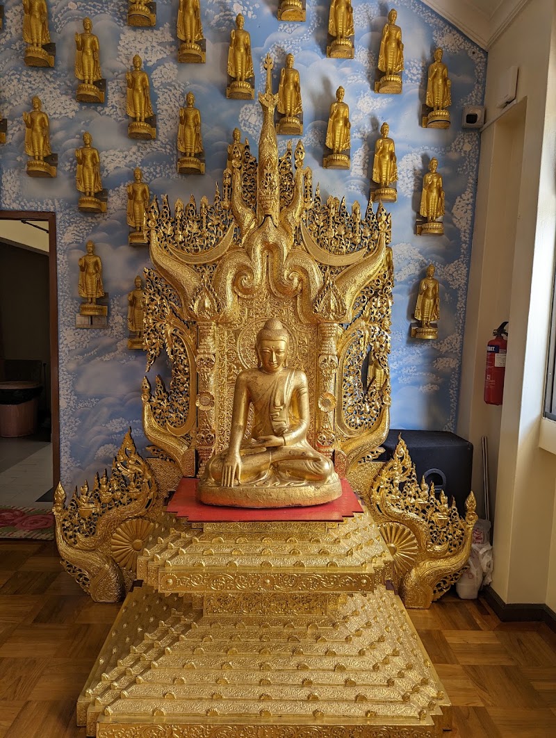 Burmese Buddhist Temple - Burmese Buddhist Temple 14 Tai Gin Rd, Singapore 327873