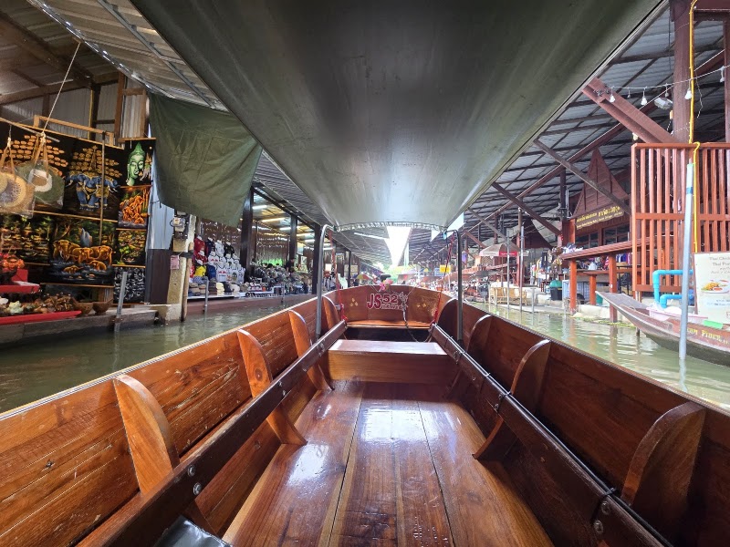 Tha Kha Floating Market - Tha Kha Floating Market Tha Kha, Amphawa District, Samut Songkhram 75110, Thailand