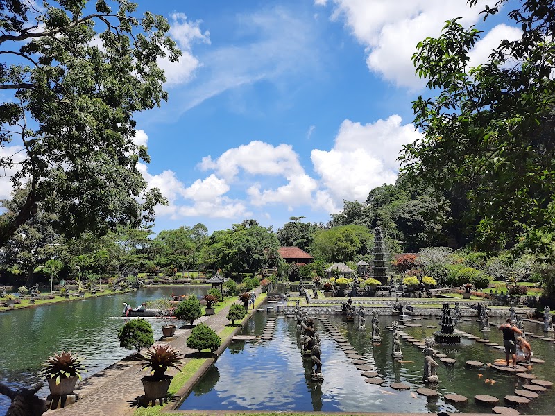 Tirta Gangga - Tirta Gangga, HHQQ+836, Jalan Raya Abang Desa Adat Jl. Raya Tirta Gangga, Ababi, Kec. Abang, Kabupaten Karangasem, Bali 80852, Indonesia