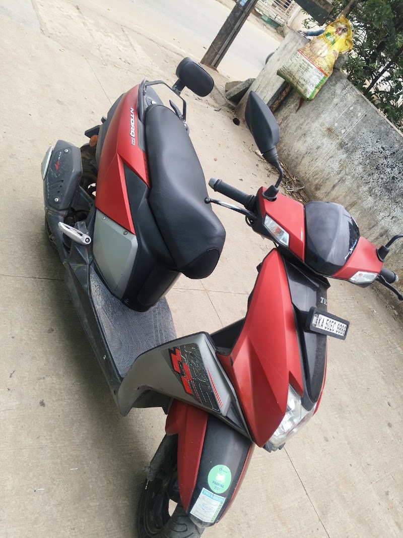 Top Beats Car & Bike Accessories & Graphics - Top Beats Car & Bike Accessories & Graphics Shop No 1, 1st Cross, Main Road, opp. to Madina Masjid, Somasundarapalya, Bengaluru, Karnataka 560068, India