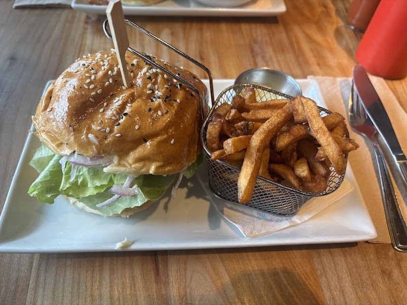 Mile One Eating House - Mile One Eating House 7330 Arbutus St Unit#7, Pemberton, BC V0N 2L0, Canada