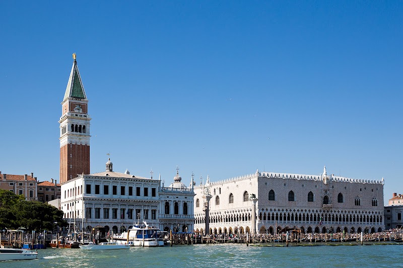 Hotel Mezzo Pozzo