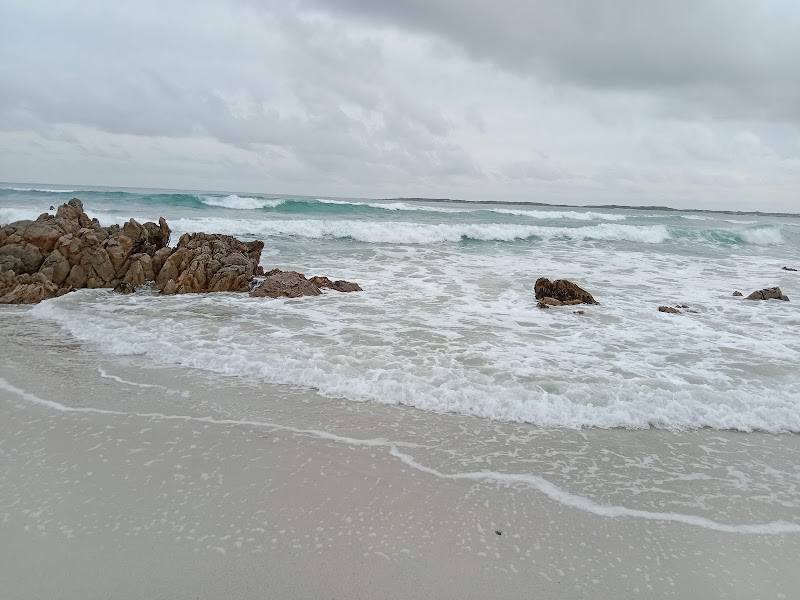 Silver Sands Beach - Silver Sands Beach, Central Way, Betty's Bay, 7141, South Africa