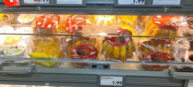 ALDI SUISSE - ALDI SUISSE, Umfahrungsstrasse 1, 6210 Sursee, Switzerland
