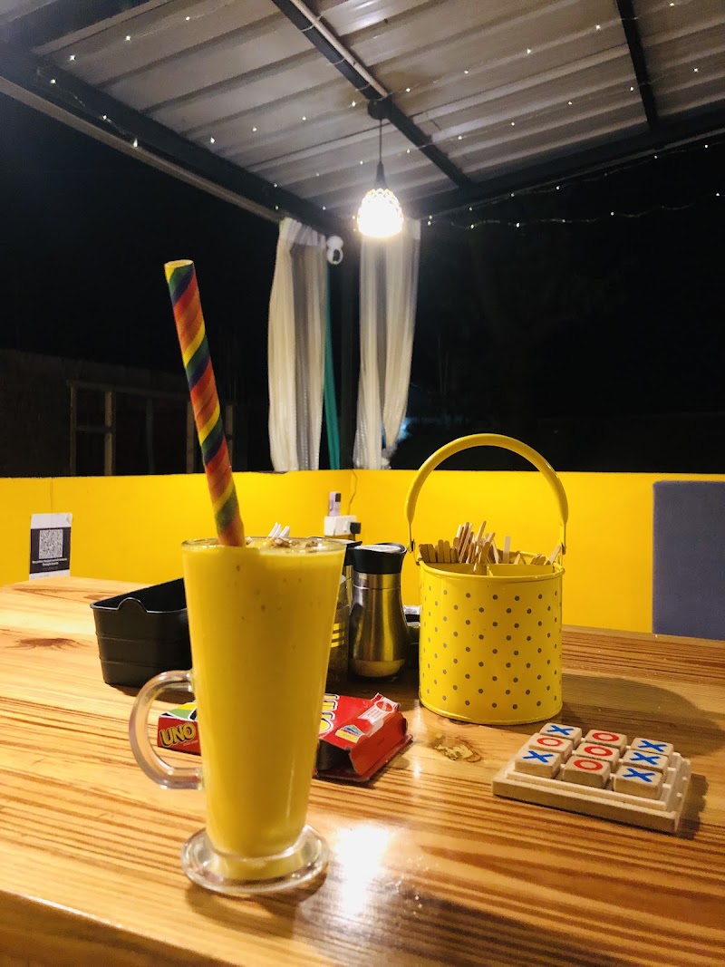 The Yellow Teapot - The Yellow Teapot 754G+7R4, Manu Temple Rd, Old Manali, Manali, Himachal Pradesh 175131, India