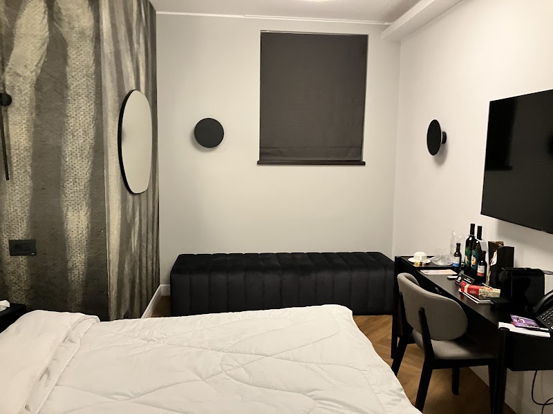 Ecletico Villa - Ecletico Villa, Strada Radu Cristian 5, 030167 București, Romania