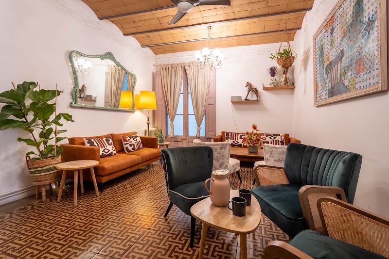 Primavera Hostel - Primavera Hostel, Carrer de Mallorca, 330, entresuelo 2ª, Eixample, 08037 Barcelona, Spain