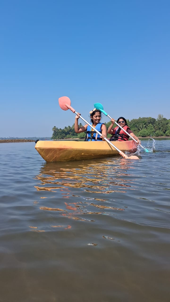 Tarkarli devbag Sulochana boating, deep sea scuba diving services - Tarkarli devbag Sulochana boating, deep sea scuba diving services, Tarkarli Rd, near avisa nila beach resort, Devbag, Malvan, Maharashtra 416606, India