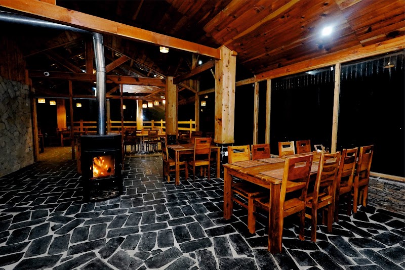 Himalayan Chalets Jibhi - Himalayan Chalets Jibhi, Pathi, kothi, talokpur, Tandi, Banjar, Himachal Pradesh 175123, India
