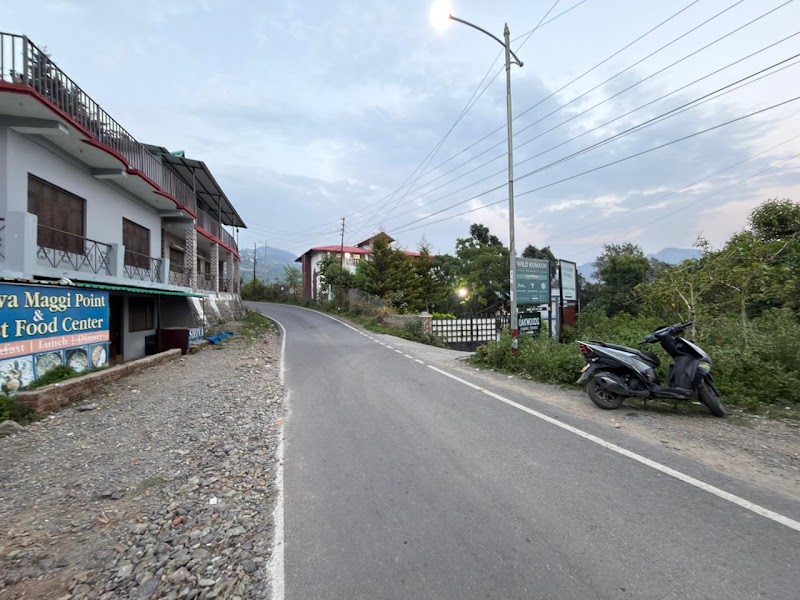 Naldamyanti Homestay - Naldamyanti Homestay, Near sunny lake main gate naldamyanti, Suriyagaon Rd, tal, Bhimtal, Sukha, Uttarakhand 263132, India