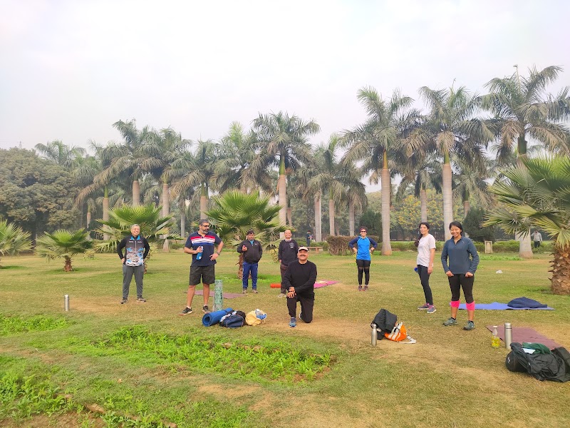 GURUGRAM PARK TRACK (LRC) LUCKY RUN CLUB GURGAON