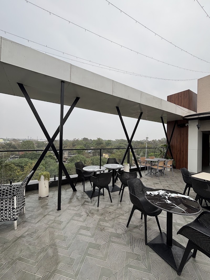 Casa Blanc - Bar & Restaurant