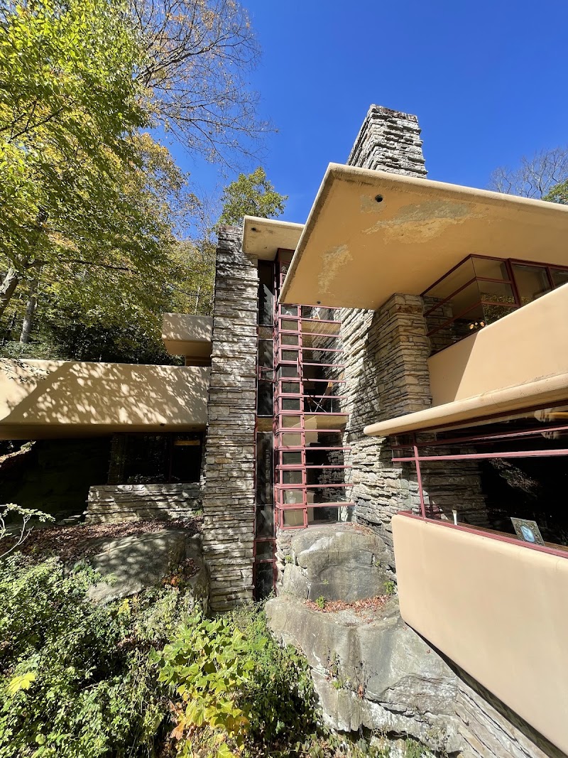 Fallingwater - Fallingwater, 1491 Mill Run Rd, Mill Run, PA 15464, USA