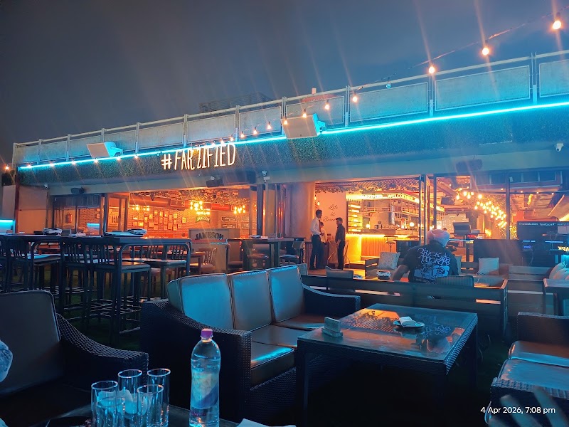 Farzi Cafe Indore - Farzi Cafe Indore Apollo premier building, Vijay Nagar Square, near sajan prabha, Ratna Lok Colony, Indore, Madhya Pradesh 452010, India