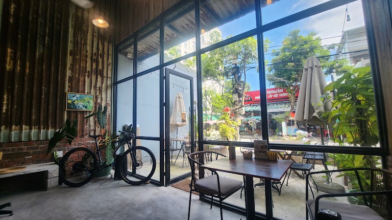 Everyday Vegan Food & Coffee Da Nang - Everyday Vegan Food & Coffee Da Nang 45 Hoàng Kế Viêm, Ngũ Hành Sơn, Đà Nẵng 55000, Vietnam