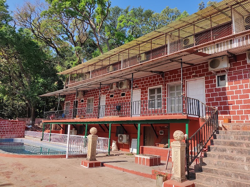 Itsy Hotels Sun N Shade - Itsy Hotels Sun N Shade MG Road, next to indra gandhi nagar, Matheran, Maharashtra 410102, India