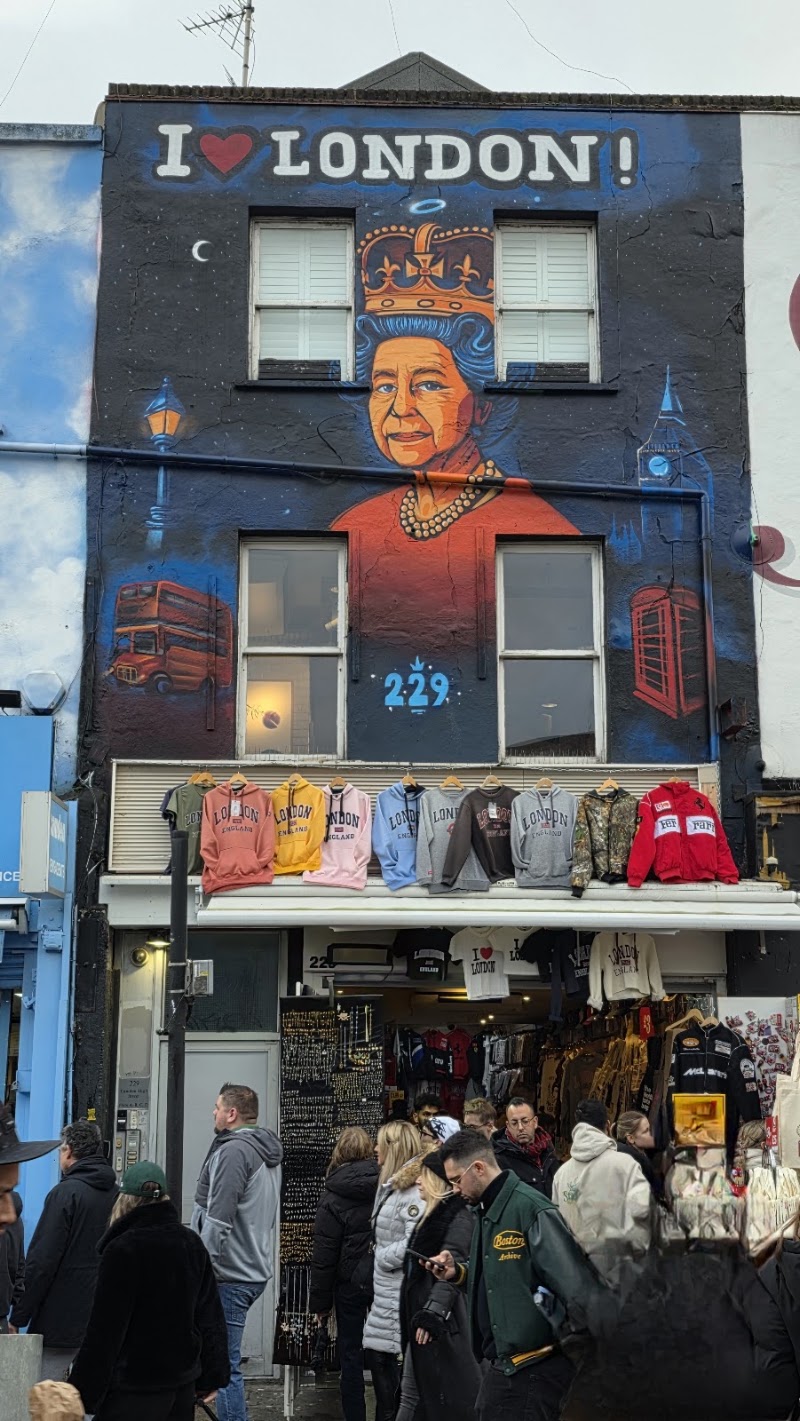 The Music Walk of Fame - The Music Walk of Fame, 178 Camden High St, London NW1 8QP, UK