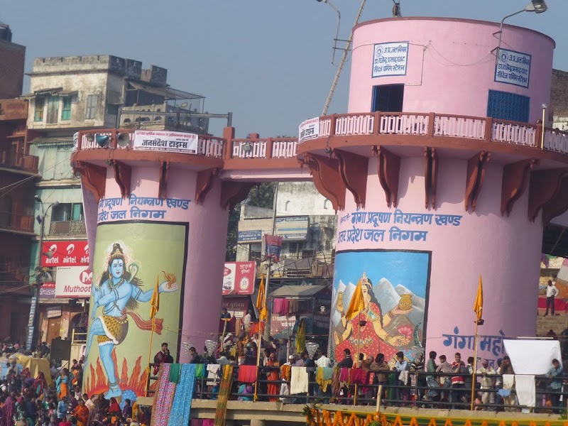 Dr. Rajendra Prasad Ghat, (Varanasi) - Dr. Rajendra Prasad Ghat, (Varanasi) 8256+332, Dashashwamedh Ghat Rd, near Observatory, Man mandir, Ghats of Varanasi, Bangali Tola, Varanasi, Uttar Pradesh 221001, India