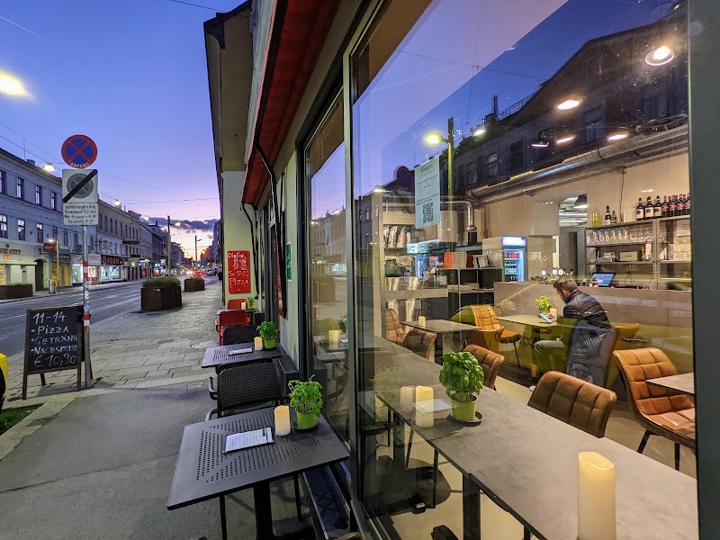 Triangolo - Triangolo, Ottakringer Str. 60, 1170 Wien, Austria