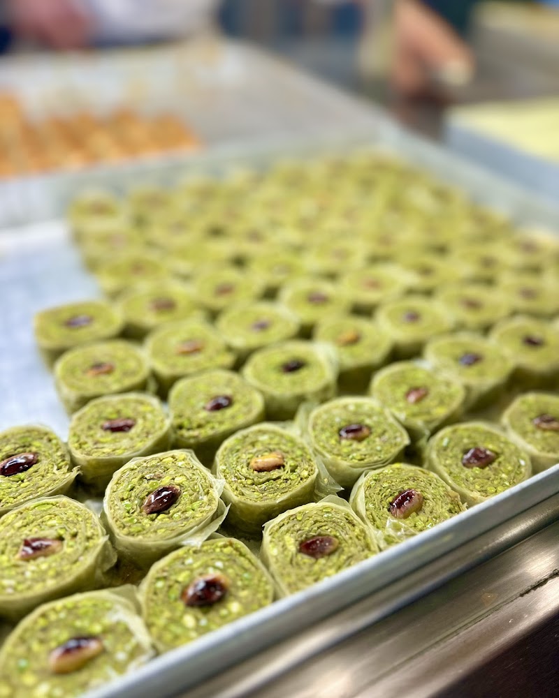 Karaköy Güllüoğlu Yönetim Binası - Karaköy Güllüoğlu Yönetim Binası, Kemankeş Karamustafa Paşa, Mumhane Cd. No:63, 34425 Beyoğlu/İstanbul, Türkiye